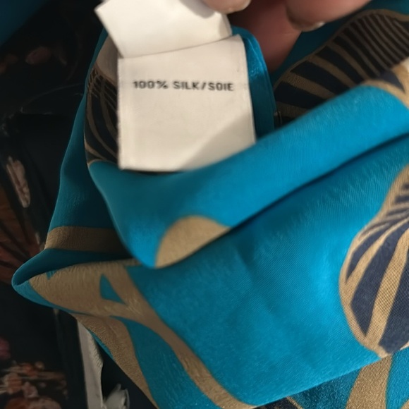 Diane von Furstenberg  SilkTurquoise Blouse w/ Puff Sleeve & Orchid Pattern - Picture 12 of 12